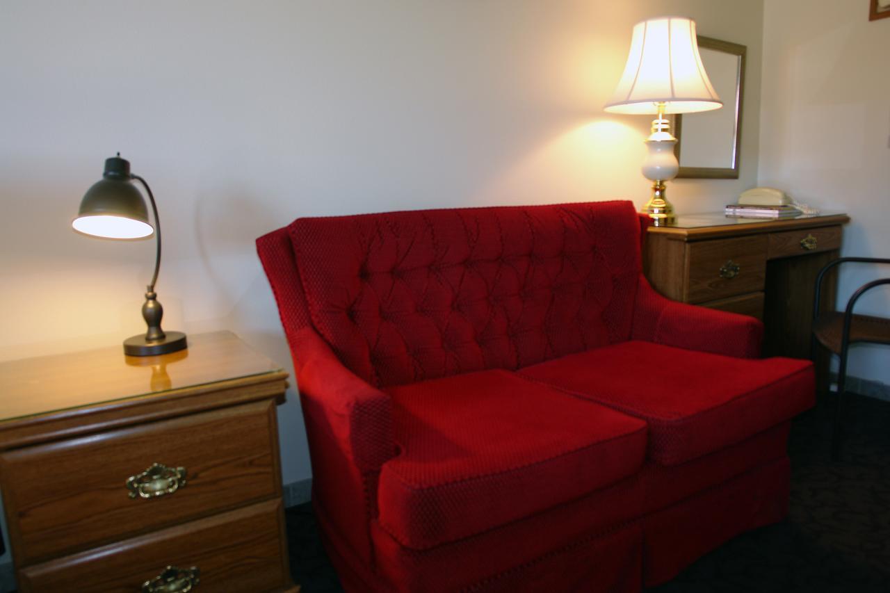 Carter Mountain Motel Cody Bagian luar foto